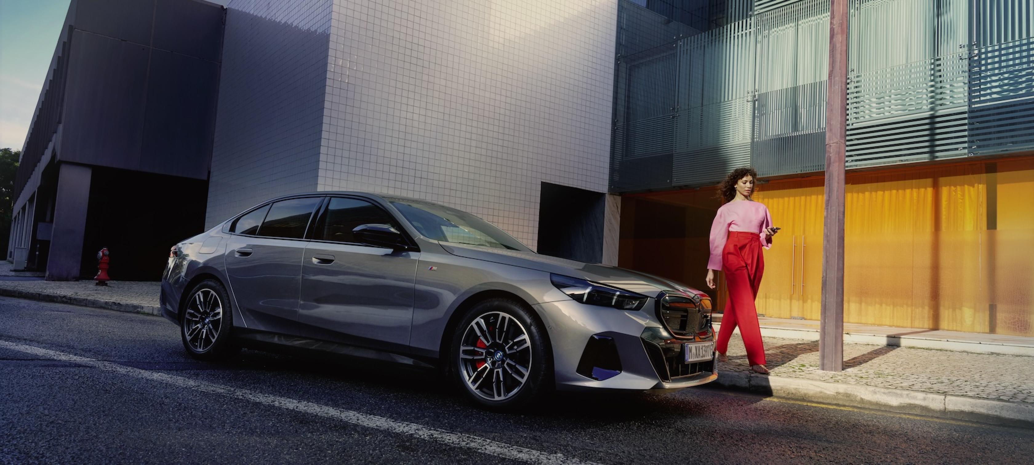 BMWBMW PREMIUM SELECTION.
